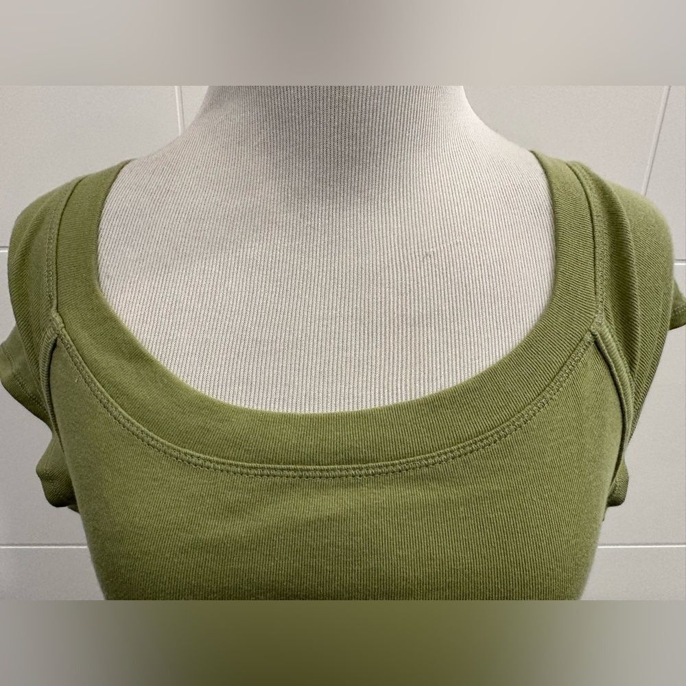Self Esteem Vibrant Green Short Sleeve Tee with Soft Fabric and Flattering FitXL - Picture 2 of 5